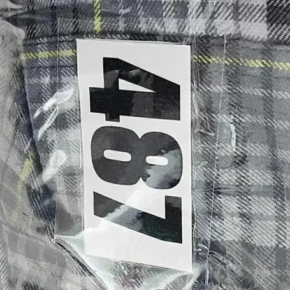 Eddie Bauer Gray Plaid Button Down Long sleeve Men's Shirt XL - Picture 8 of 8